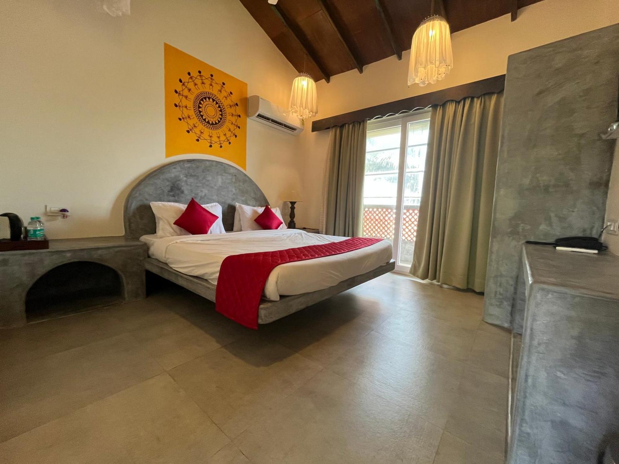 Resort Tattvam On The - Retreat And